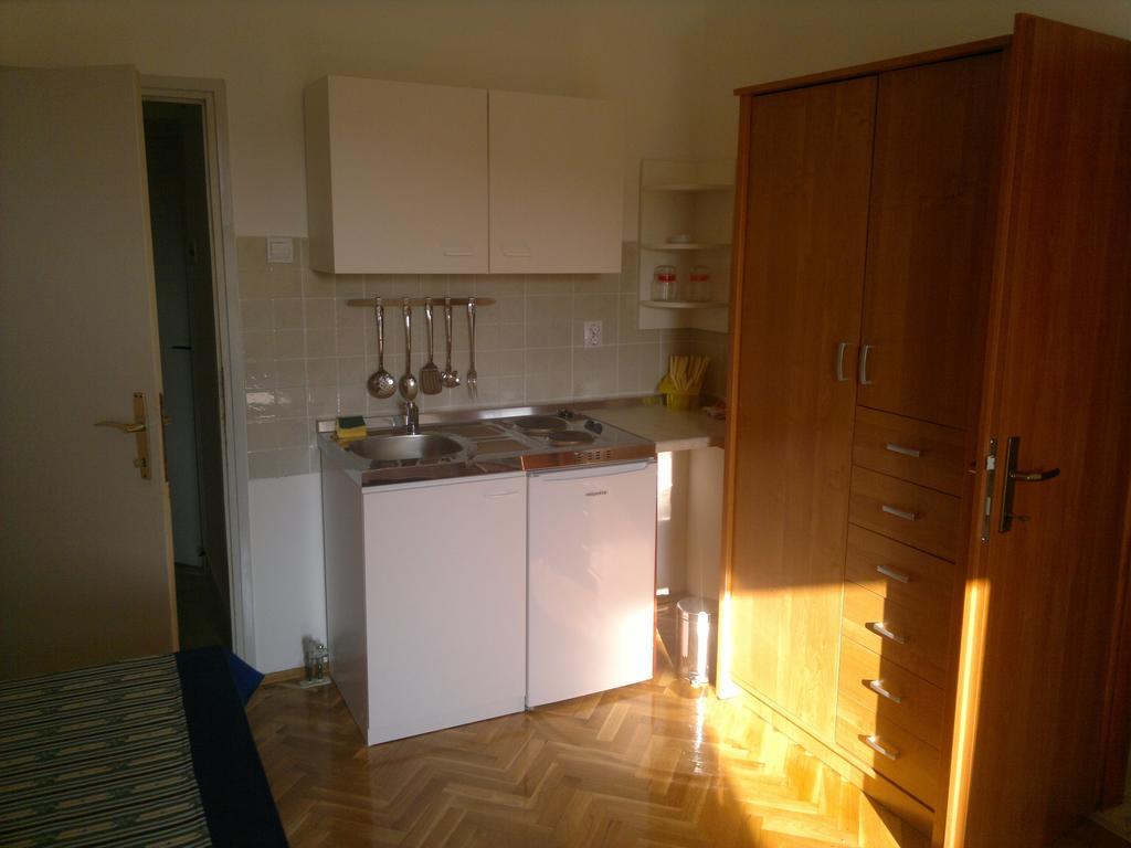 Lino Apartments Rovinj Chambre photo